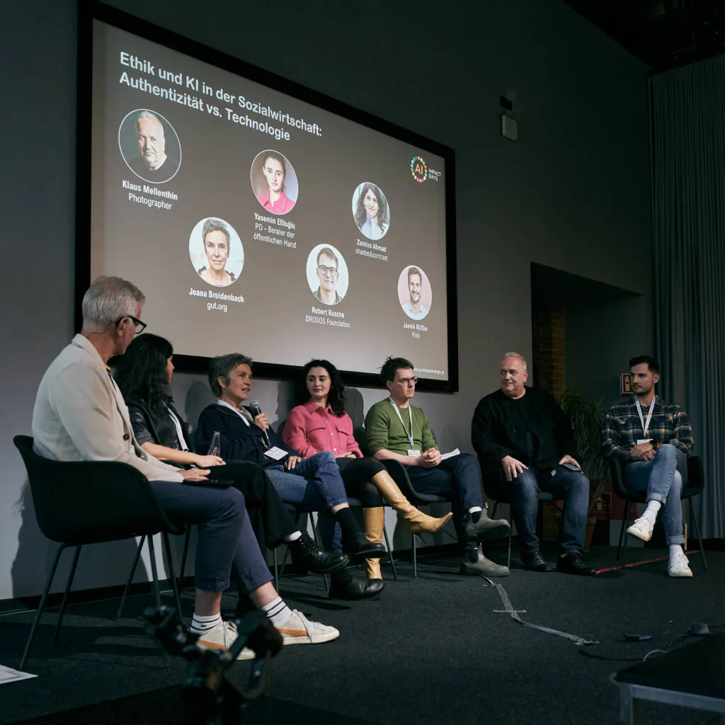 Panel auf den AI for Impact Days im bUm Berlin, 2025
