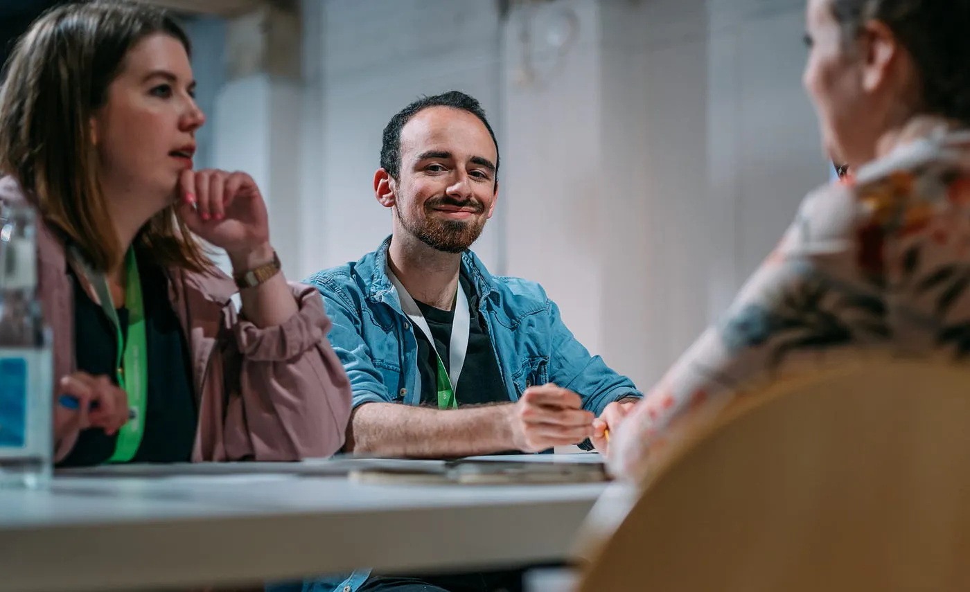 Dimitri Choufatinski vom Nachrichten-Newsletter whathappened
