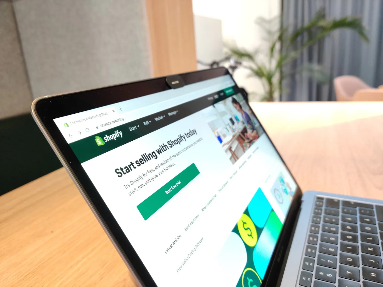 Shopify Collabs: Best App for Ecommerce Influencer Marketing