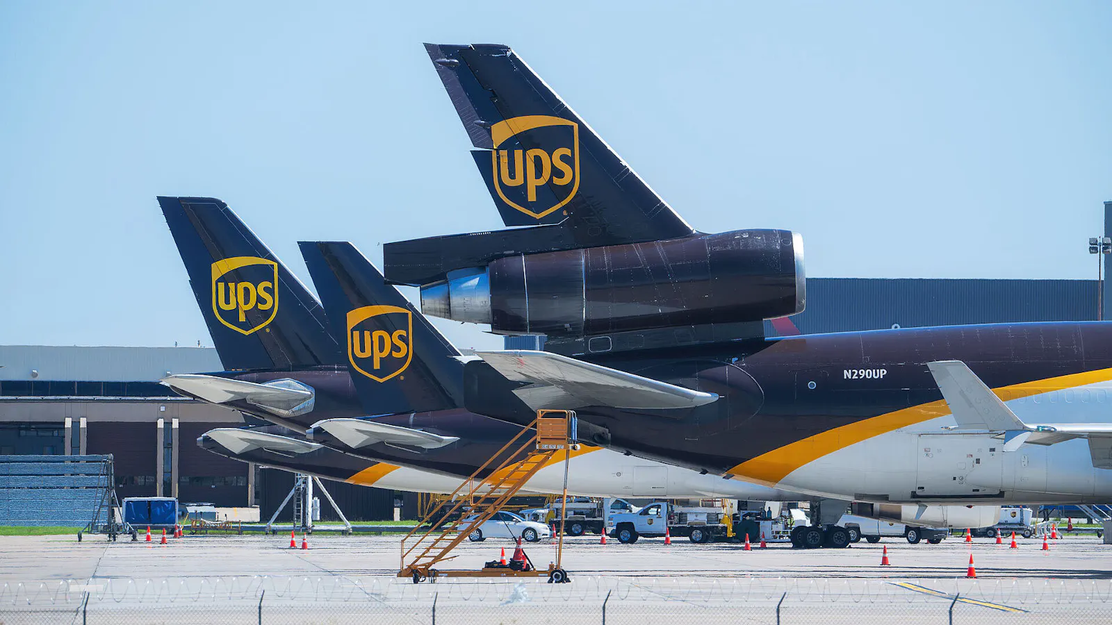 UPS: Umsatz und Gewinn sinken - DVZ
